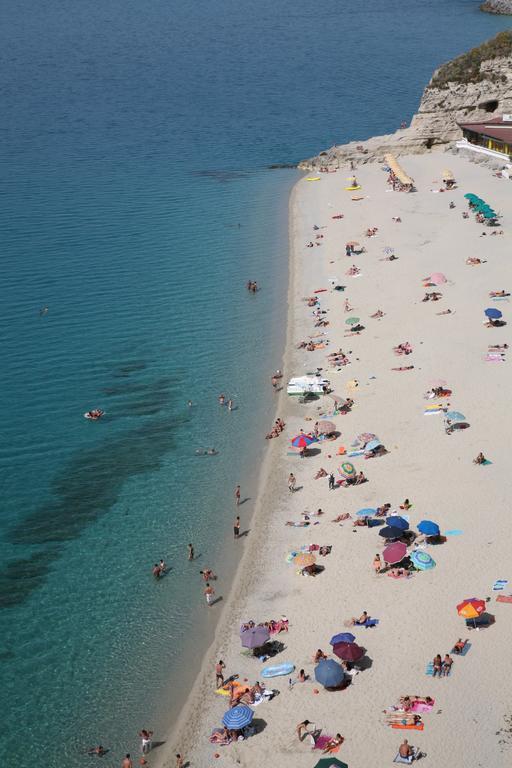 A Turri Hotell Capo Vaticano Exteriör bild