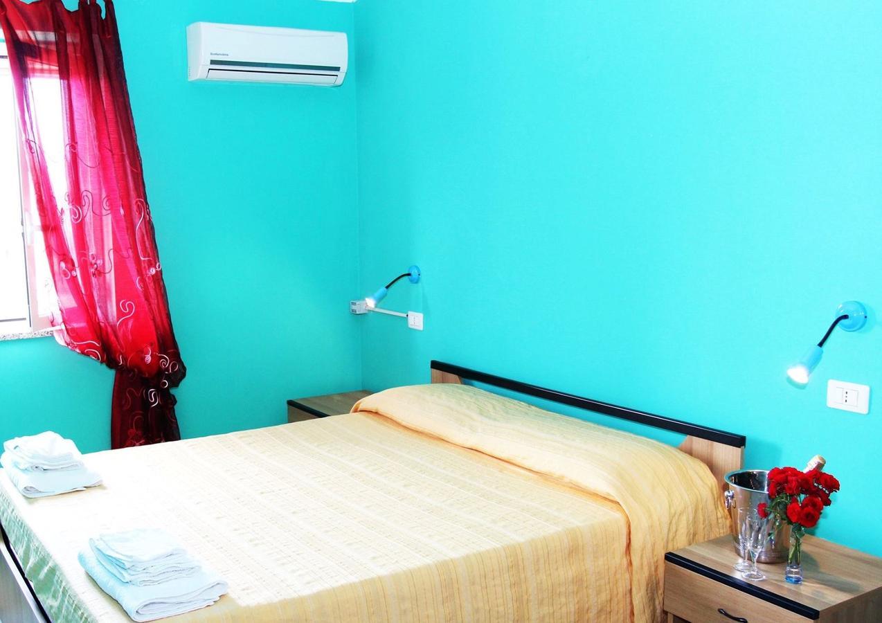 A Turri Hotell Capo Vaticano Exteriör bild