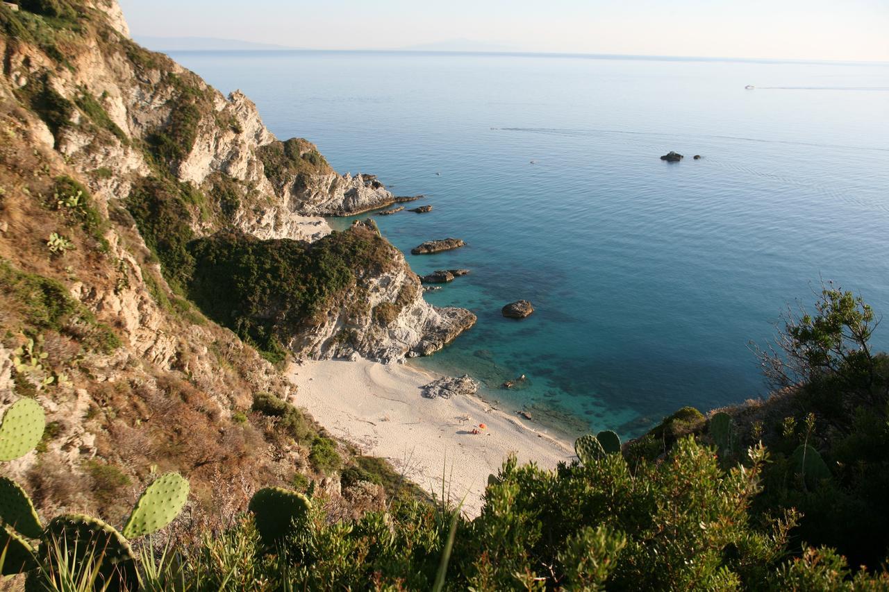 A Turri Hotell Capo Vaticano Exteriör bild